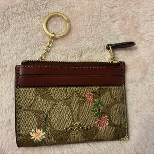 NWOT Coach skinny ID in wildflower print